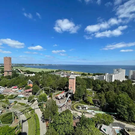 アパート Traumblick - Himmel & Mit Traum Meerblick Am Mit Grossem Balkon - Wlan, Streaming, 2024 Modernisiert