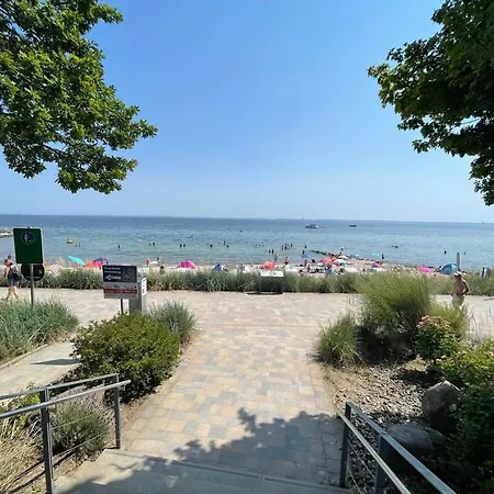 Traumblick - Himmel & Mit Traum Meerblick Am Mit Grossem Balkon - Wlan, Streaming, 2024 Modernisiert アパート ジールクスドルフ